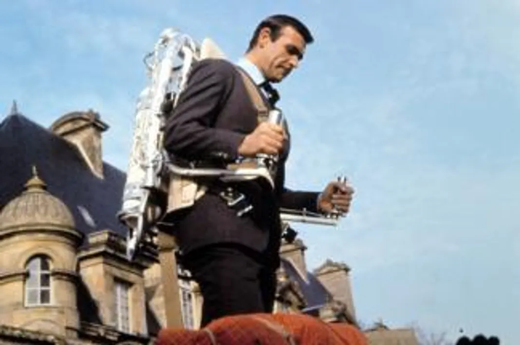 6 Coolest James Bond Gadgets (That Are Totally Real) Thunderball, Sean Connery, United Artists