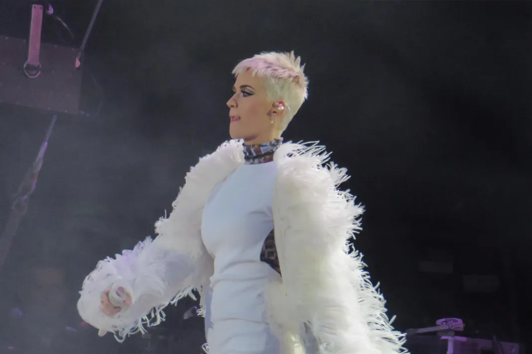 WENN_KatyPerry_061217_1800x1200