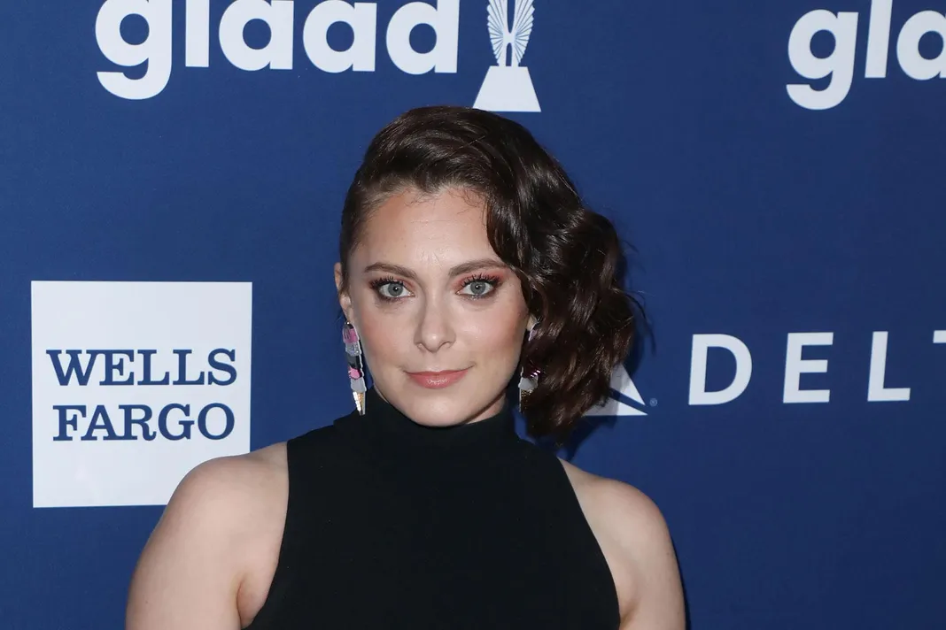 rachel bloom tony rachel bloom claps back at neil patrick harris over tonys rachel bloom tony rachel bloom claps back at neil patrick harris over tonys