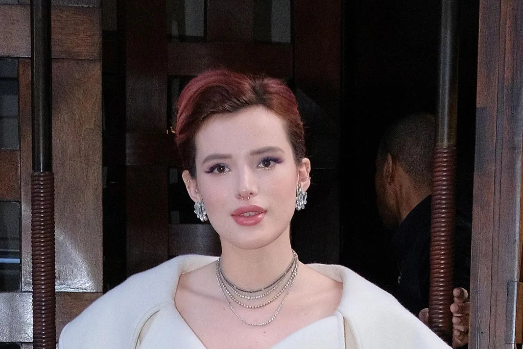 Bella Thorne Faces Backlash Over Her New Makeup Line recommendations Bella Thorne Faces Backlash Over Her New Makeup Line recommend