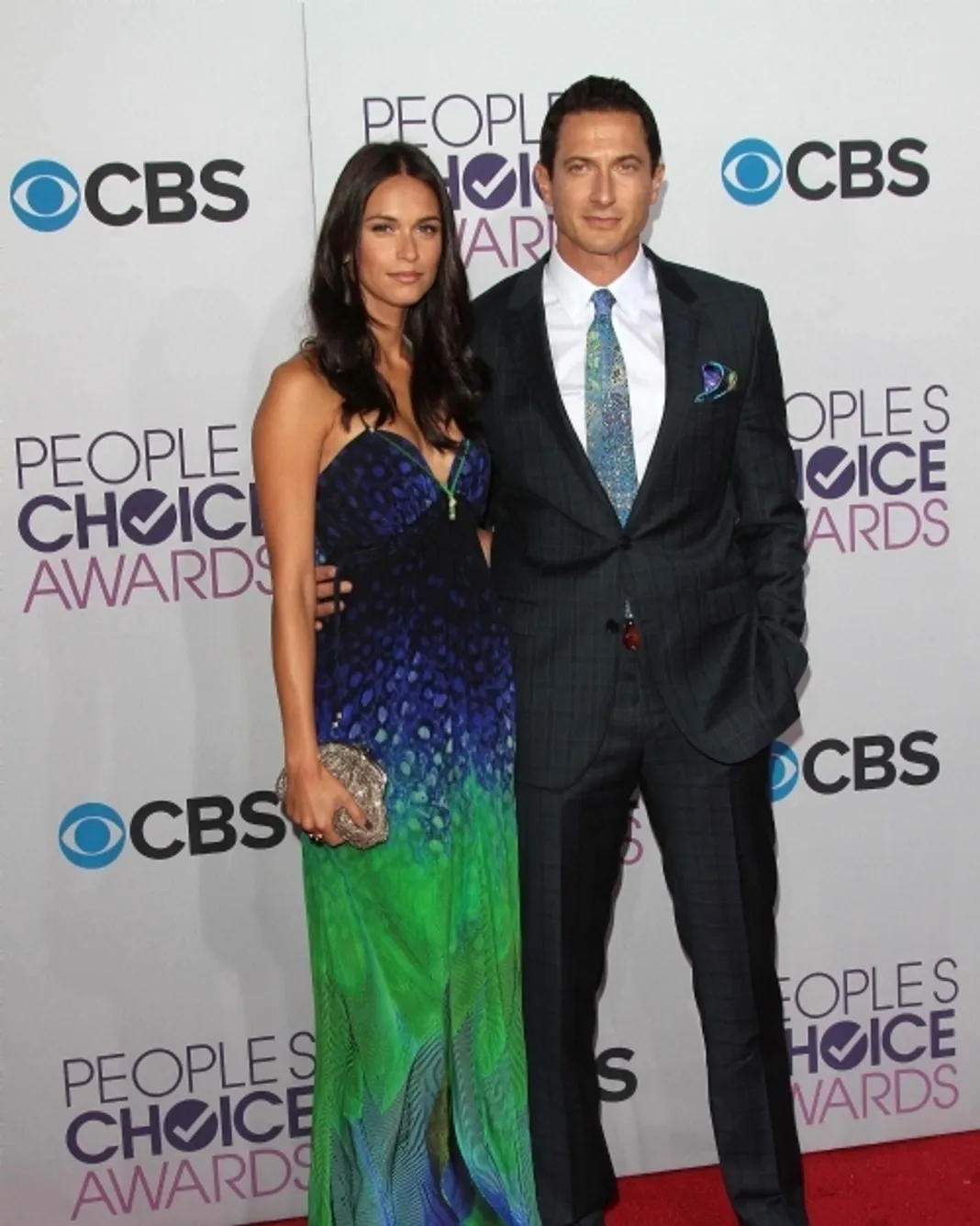 sasha roiz frau sasha roiz frau