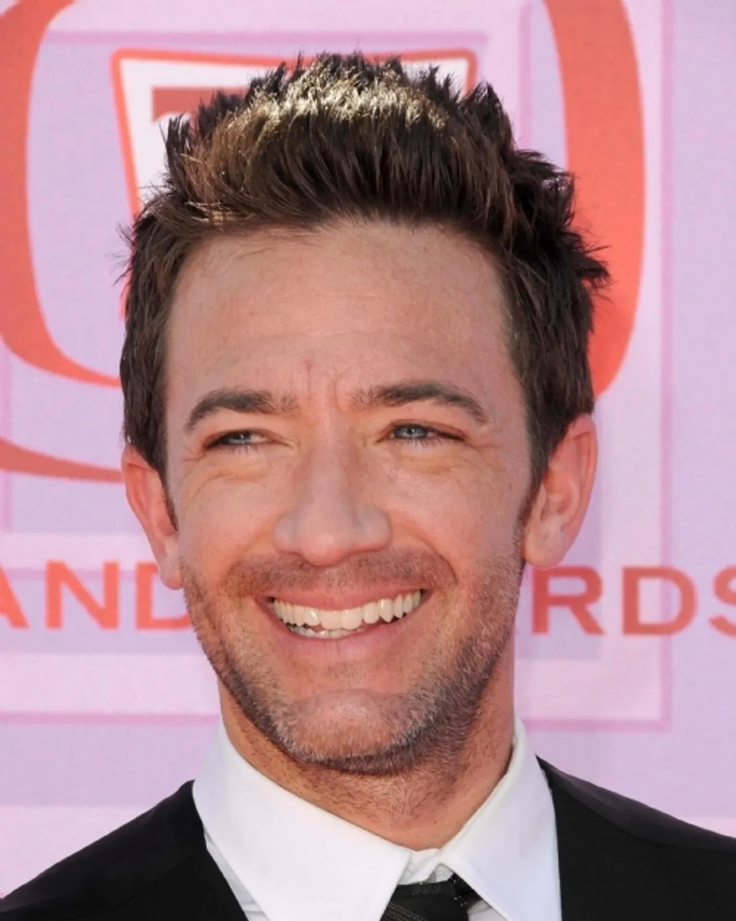 David Faustino