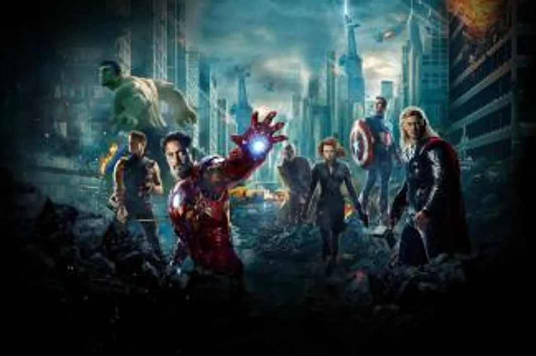 28 Things You Never Knew About The Marvel Universe The Avengers, Robert Downey Jr, Chris Evans, Mark Ruffalo, Chris Hemsworth, Scarlett Johansson, Jeremy Renner