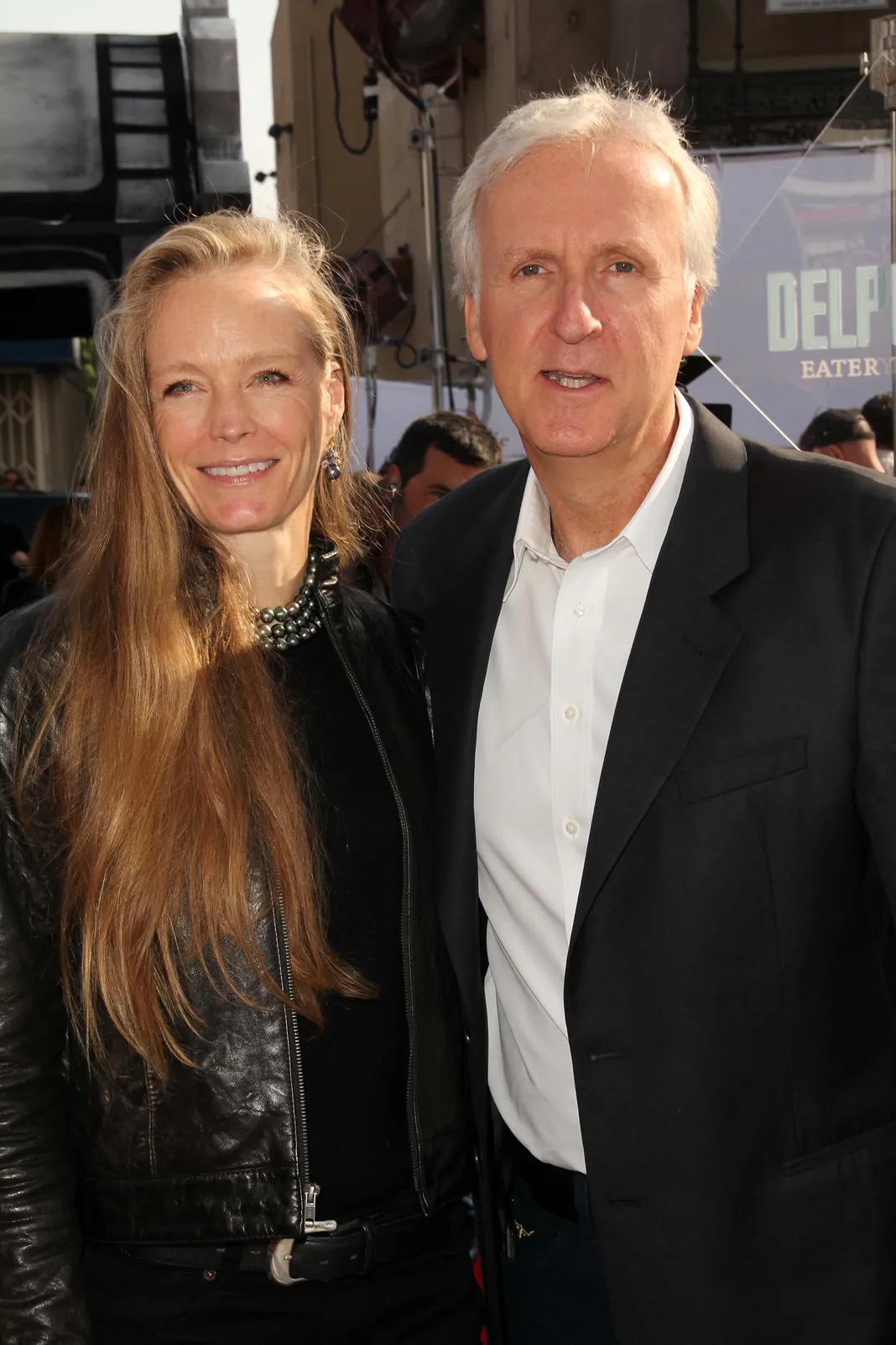 Suzy Amis Cameron Suzy Amis Cameron new picture Suzy Amis Cameron Suzy Amis Cameron new pics