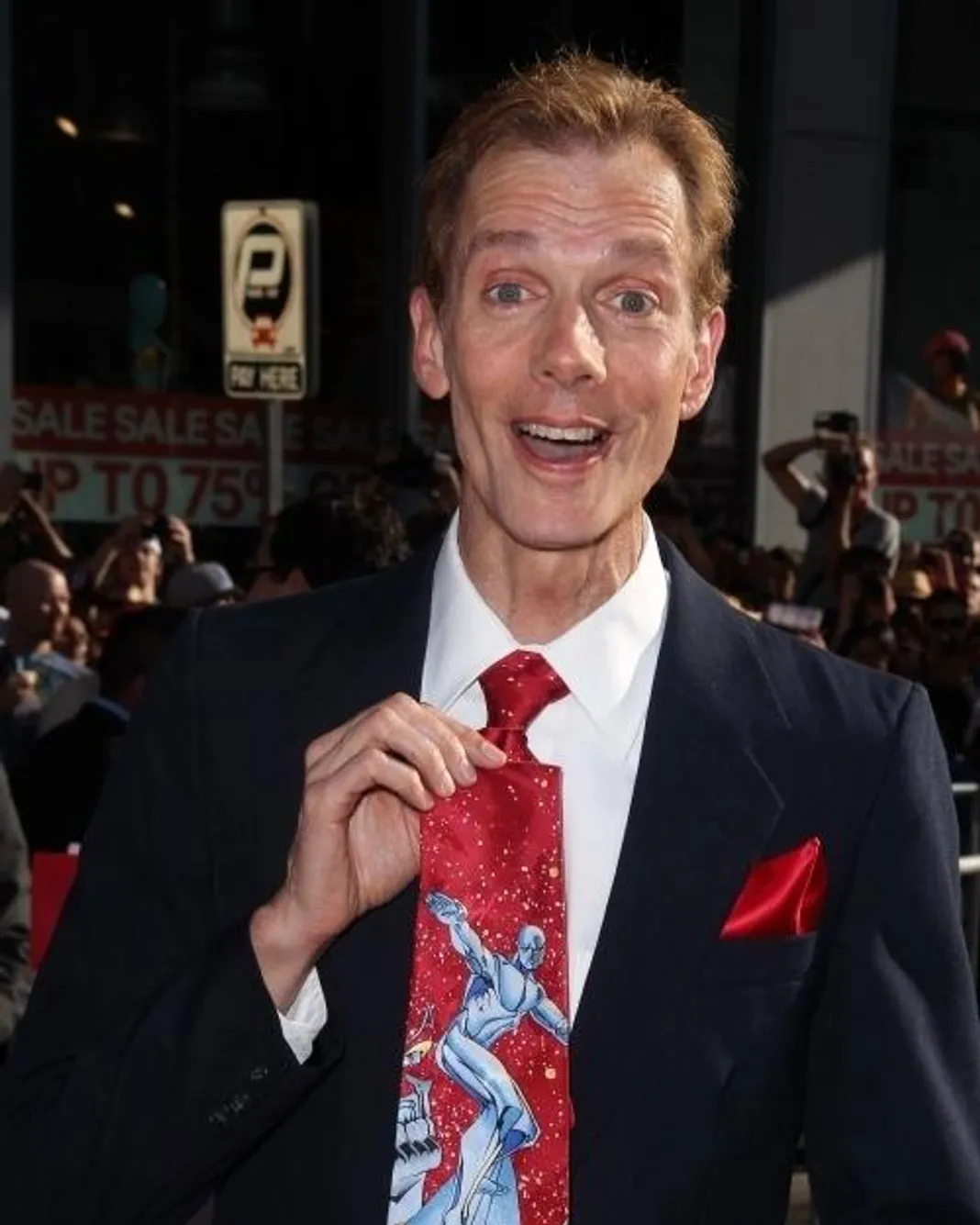 Oscars Exclusive Doug Jones on VFX, Acting Nominees, 'Neighborhood