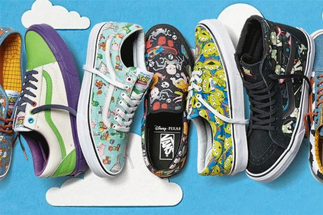 toy story 4 vans
