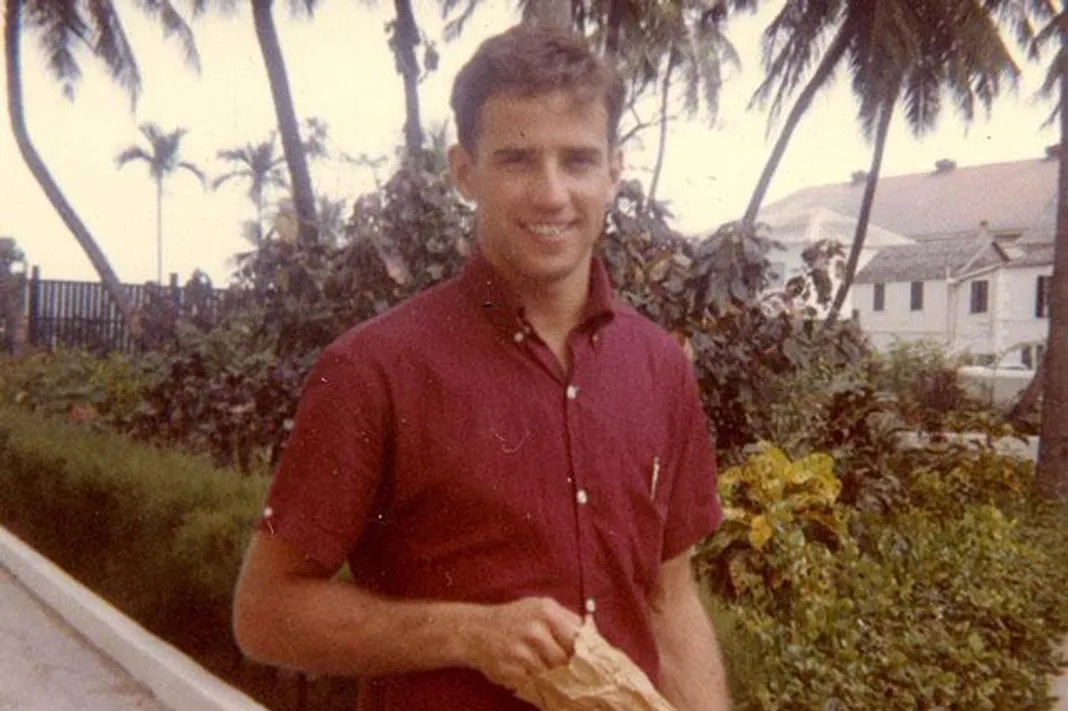 Young Joe Biden Is Hot AF, And The Internet Can't Handle It