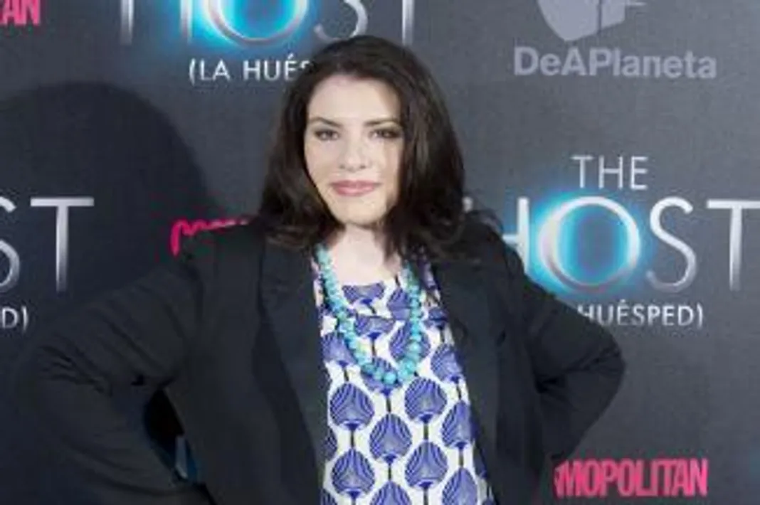 Twilight author Stephanie Meyer announces companion novel
