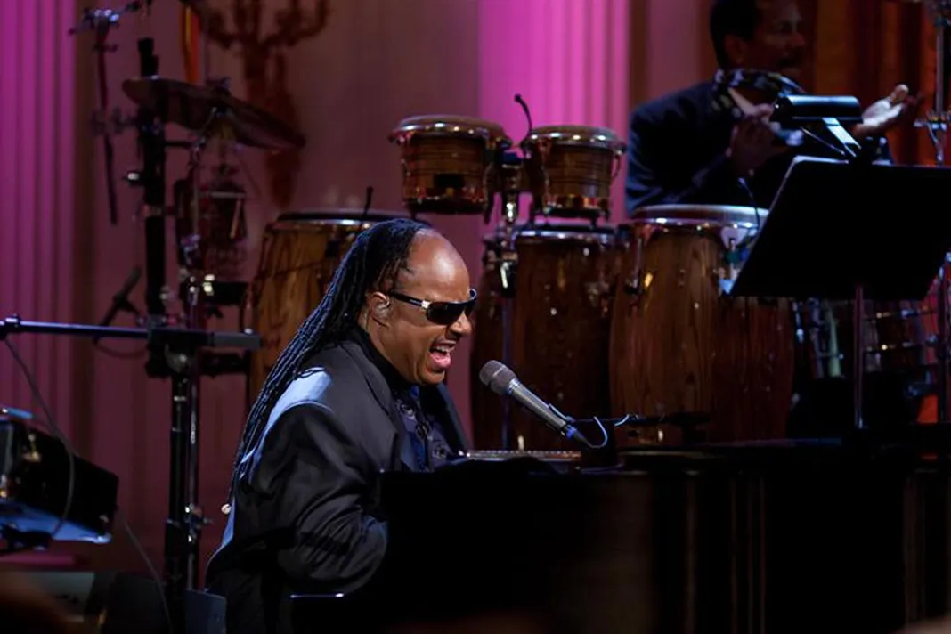 steviewonder1-web