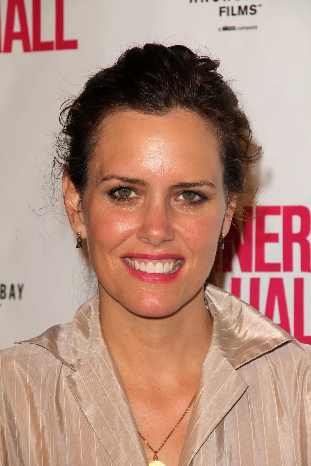 Ione Skye